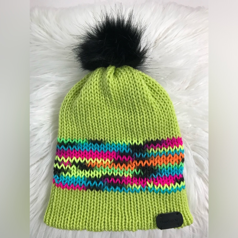 NWT Winter Beanie Hat, Pom Pom, Knit Hat, Unisex, Faux Leather Tag,  Adult Size